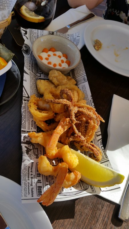 Fritura con harina de garbanzo, apto para celiacos, Txili - Bistro Republik, Restaurante Playa Blanca-Lanzarote 3