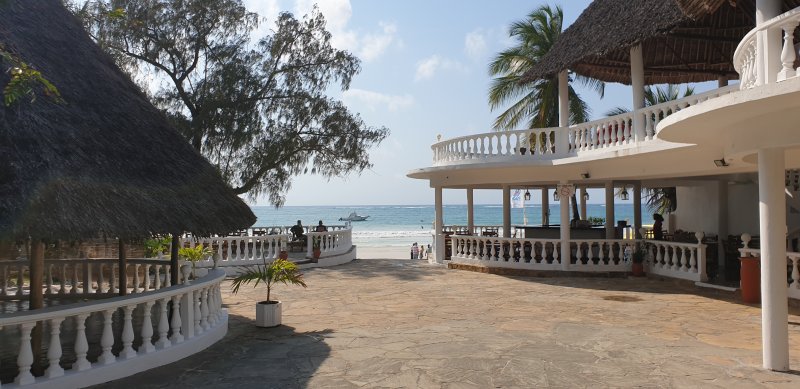 Acceso playa, Hotel Papillon Lagoon Reef - Diani, costa sur de Mombasa 2