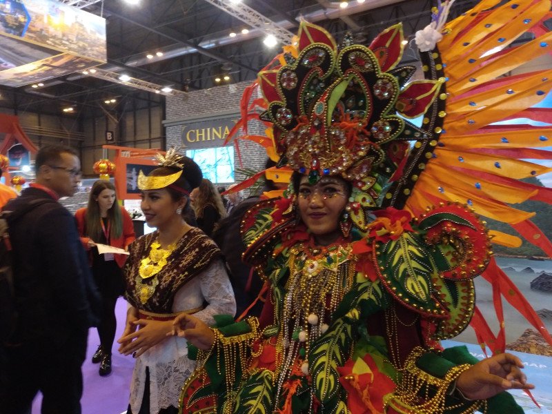 Chicas de Indonesia, FITUR 2018: los mas guapos y los mas feos 2, FITUR - Feria Internacional del Turismo - Madrid