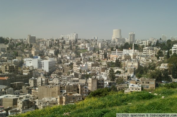 Vista panorámica de la ciudad de Amman
Vista de la capital jordana desde la Ciudadela romana.
