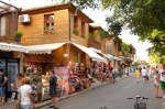 Nessebar - Casco histórico y tiendas de souvenirs