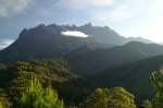 Monte Kinabalu al amancer