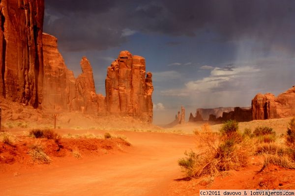 Se avecina tormenta
Inicio de una tormenta de arena en Monument Valley
