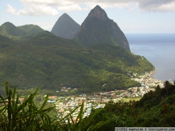 Montes Pitón
En la Isla de Santa Lucía (Antillas Holandesas)
