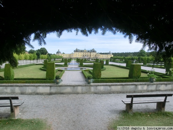 Palacio de Drottningholm
Cerca de Estocolmo.
Preciosos jardines
