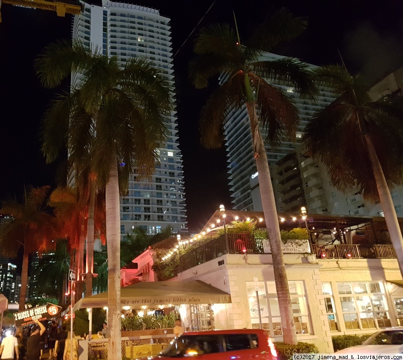 MIAMI, escala de 28 horas. Octubre 2017 - Blogs de USA - Día 1: LLegada a Miami y salida nocturna (5)