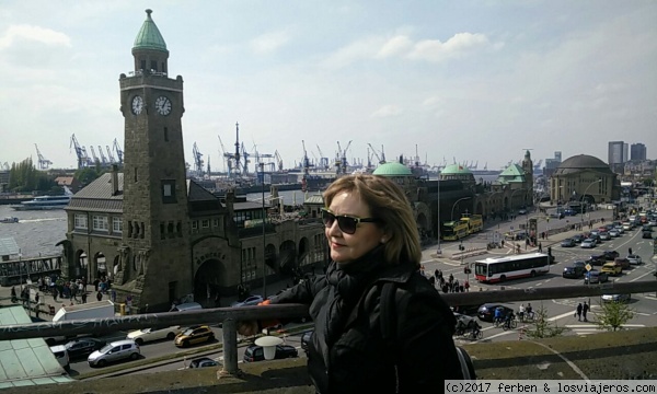 Muelles
Torre del reloj en los muelles de Landungsbrücke
