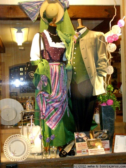 Trajes de la región de Salzburgo
Coloridos trajes
