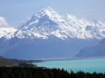 El monte Cook sobre el lago Pukaki