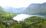 Lago de Bohinj (Los Alpes Julianos)
Lago Bohinj Eslovenia primavera Slovenia Alpes Alps lake