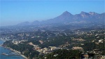 Altea desde el aire, con Port Senso en primer plano