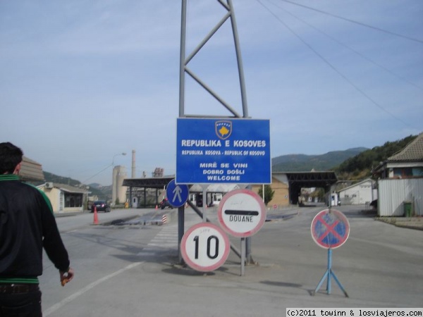 Frontera
Frontera Kosovo - Macedonia. Hani i Elezit
