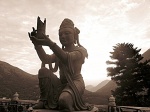 Estatua en la isla de lantau