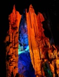 Gruta en la Cueva de la flauta de caña