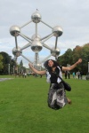 Yo en el Atomium de Bruselas