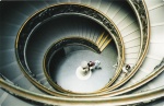 Escalinata Museos Vaticanos
