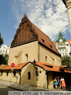 sinagoga vieja-nueva
la sinagoga mas antigua de Praga en el barrio de Josefov
