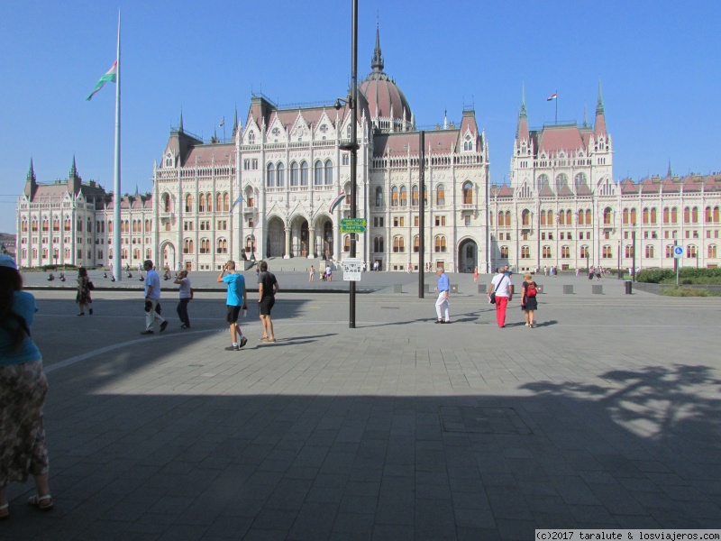 BUDAPEST Y KESZTHELY (LAGO BALATON) - Blogs de Hungria - Budapest (1)