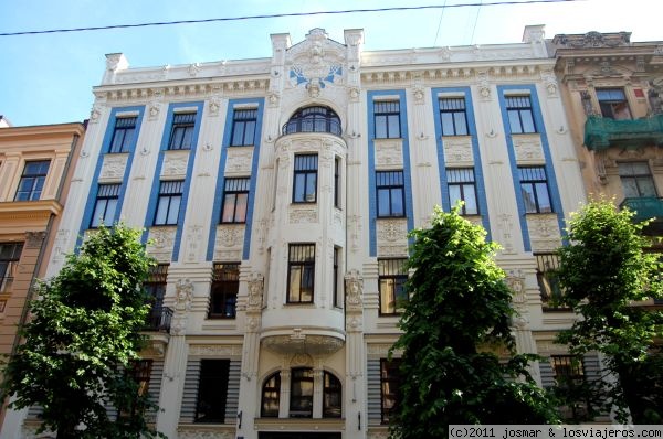 Alberta Iela. Riga
Esta calle junto con Elisabetes Iela son un verdadero escaparate del art nouveau en Riga
