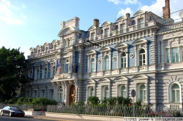 Embajada Francia. Riga
Situada en Elisabetes Iela, ésta avenida también es una concentración maravillosa de edificios de estilo Art Nouveau dedicados en su mayoría para sedes de embajadas.
