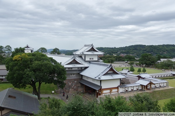 17/09 Jadín de KENROKU-EN, castillo de KANAZAWA y barrios tradicionales. - JAPÓN 2017 (4)