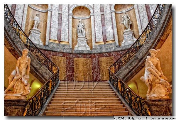 Escalinata en Museo Bode
Berlín
