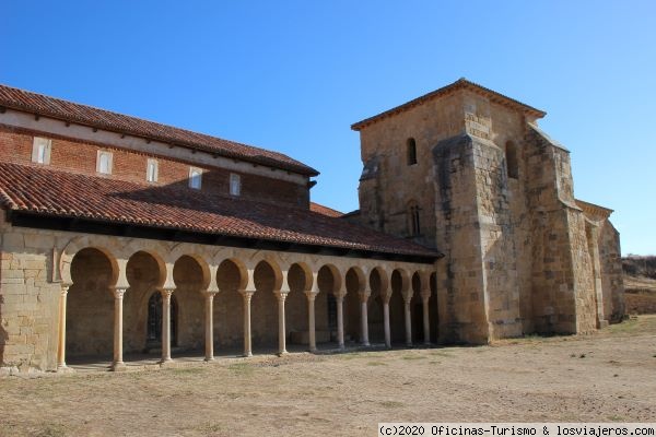 Monasterio de San Miguel de Escalada - León
En la ruta de los Monasterios de León encontramos en Escalada este monasterio de estilo mozárabe, fundado en el siglo X.
