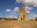 Ermita de San Fagún. Barrios de Bureba (Burgos), Castilla y León
Ermita, Fagún, Barrios, Bureba, Burgos, Castilla, León, antigua, iglesia, románica, solo, queda, espadaña, añadida, como, resultado, imagen, gran, esbeltez, decoración, concentra, capiteles, arco, triunfal, columnas, entregas, ventanas, canecillos