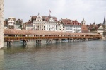 Puente y casas en Lucerna