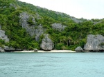 las playa desertica de angthong marine park