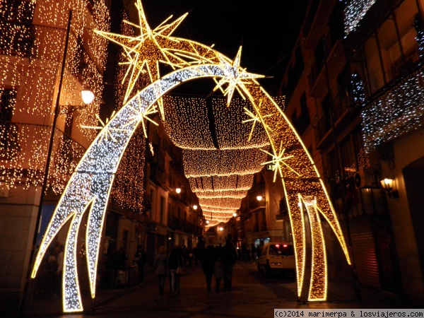Iluminación navideña en Toledo
Iluminación navideña en Toledo

