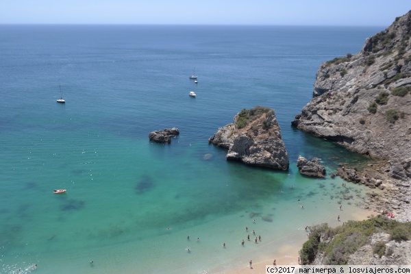 Playa Ribeiro do Cavalo - Sesimbra
Playa Ribeiro do Cavalo, en Sesimbra, de complicado acceso por tierra.
