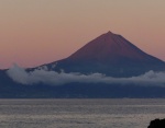 Pico desde São Jorge al amanecer - Azores