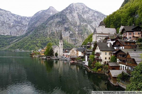 Sonrisas y lágrimas
Este es el pueblo de Halstat, en Austria a 2 h de Salzburgo. Un lugar encantador. Lo recomiento.
