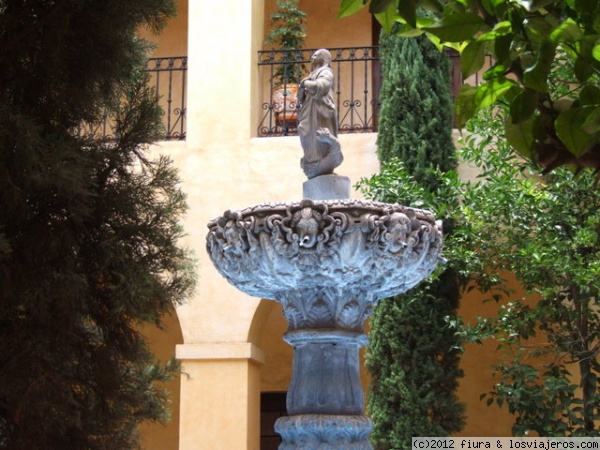 Monasterio en Queretaro
Queretaro la primera ciudad en la ruta colonial de México, tiene un acueducto impresionante.
