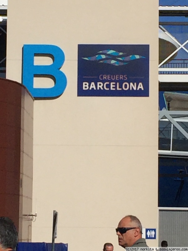Dia  1 embarque Barcelona - Crucero Sovereign brisas Mediterráneo 2017 (2)