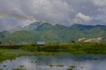 arcoiris sobre el lago
