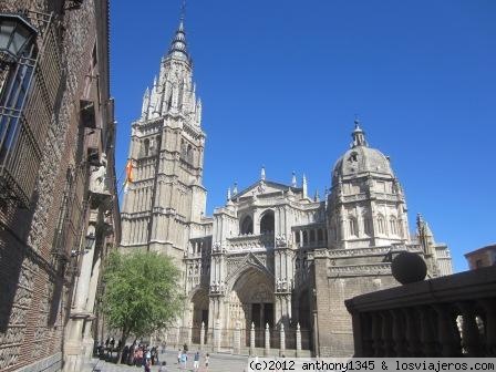 Catedral de Toledo
Fachada de la catedral de Santa María de Toledo, gótica, del siglo XV.
