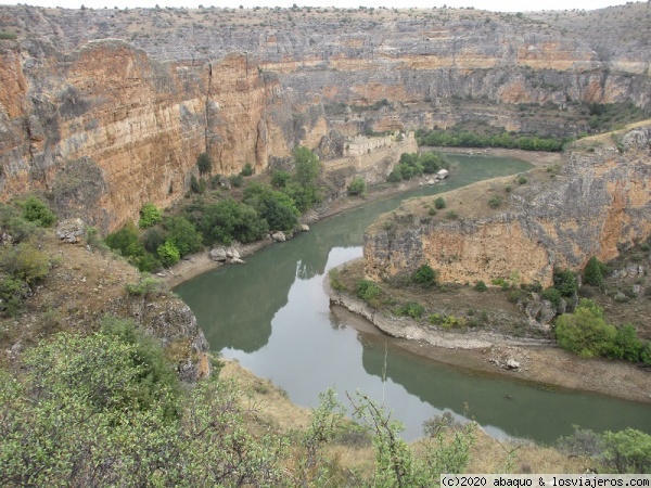 Hoces del Duratón
Las magníficas hoces del Duratón por el lado sur desde Sebúlcor. Segovia
