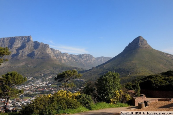 Cape Town
Cape Town, Table mountain y Lions Head
