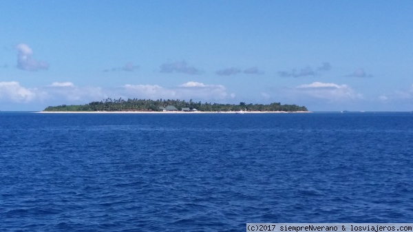 BOUNTY Island, FIYI
Excursión a la Isla BEACHCOMBER desde FIRST LANDING, un embarcadero situado entre Lautoka y Nadi en la costa oeste de VITI LEVU, la mayor isla de Fiyi.
