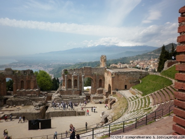 TAORMINA, SICILIA
Escala de crucero en MESINA
