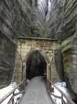 puerta gótica - ciudad de rocas de Adršpach
