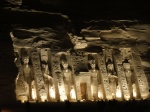 TEMPLO DE NEFERTARI ILUMINADO. ABU SIMBEL. EGIPTO.