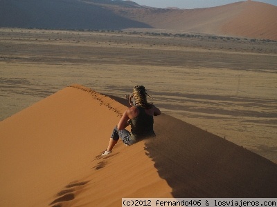 Ascenso a la Duna 45 del desierto de Namibia
Vista desde la Duna 45
