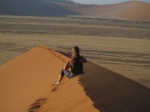 Ascenso a la Duna 45 del desierto de Namibia