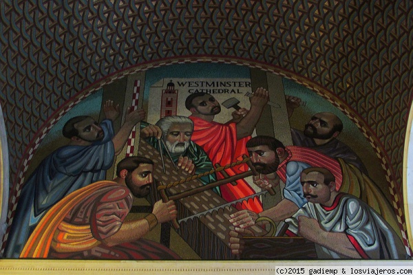 Mosaico de los Obreros de la Catedral de Westminster, Londres
En la Capilla de San José, patrón de los trabajadores, se encuentra el Mosaico de los Obreros que construyeron la Catedral de Westminster
