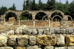 Anjar (عنجر): Ruinas Omeyas