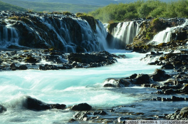 Bruarfoss
Una de las cascadas que más nos gustaron en Islandia. Está escondidita, pero vale la pena.
