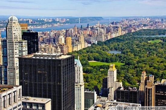 Central Park, New York
Vistas desde el Observatorio del Top of the Rock, situado en el Rockefeller Center de Nueva York. Se puede apreciar la magnitud de Central Park.
